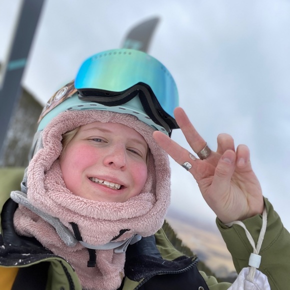 Meet your Posher, Clara - Picture 1 of 1